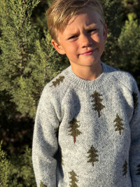 Me & Henry Woody Sweater in Forest