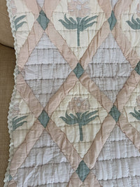 New Grain Granny Quilt in Flowers