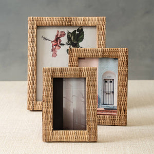 India Handicrafts Inc 5x7 Wicker Rattan Photo Frame