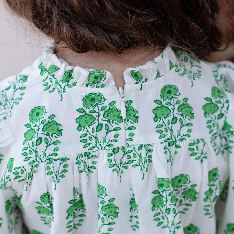 Pink Chicken Misha Scallop Set in Green Strawflower