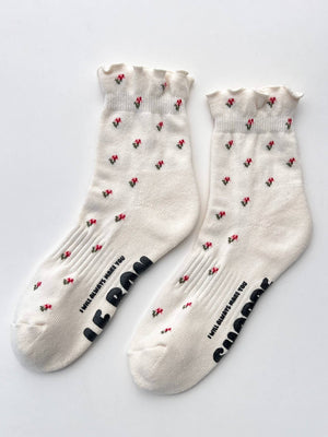Le Bon Shoppe Petal Ruffled Hugger Socks in Cream