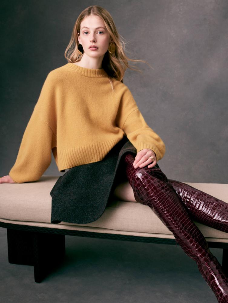 White + Warren Cashmere Luxe Boxy Crew Sweater in Goldenrod