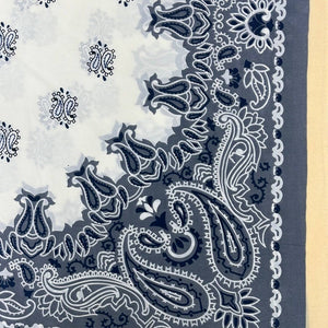 German Fuentes Handbags - Elegant Square Scarves