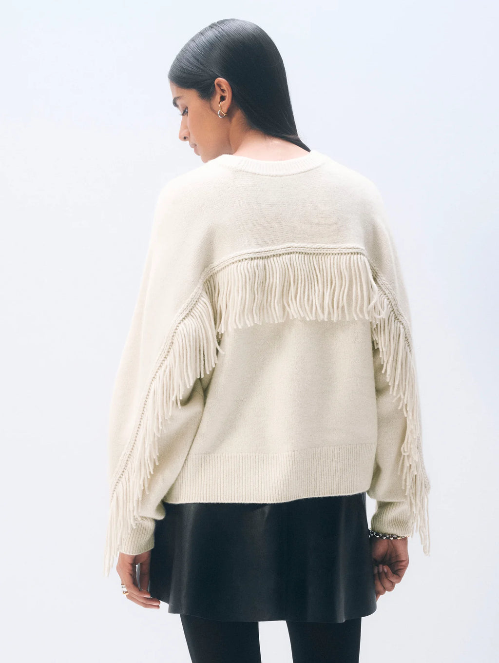 White + Warren Cashmere Blend Fringe Crew Sweater in Ivory