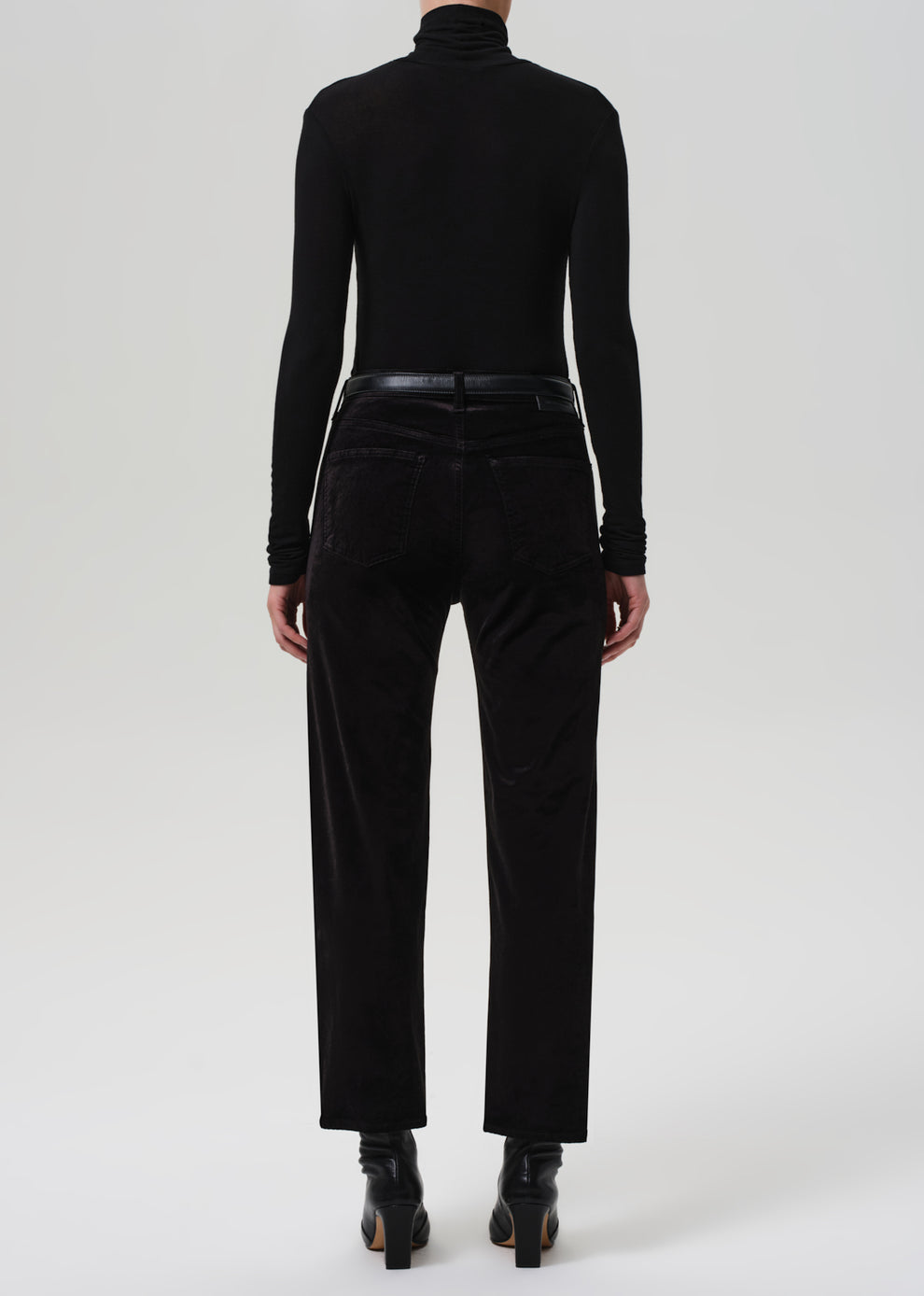 Citizens of Humanity Delfina Straight Velvet Pant in Black
