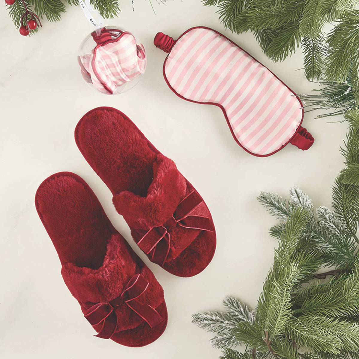 Bella Sleep Spa in Sleep Mask in Ornament in Light Pink Stripe + Burgundy