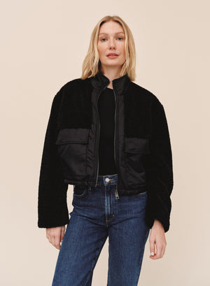 B20205-M50-300 - FUNNEL NECK UTILITY SHERPA JACKET