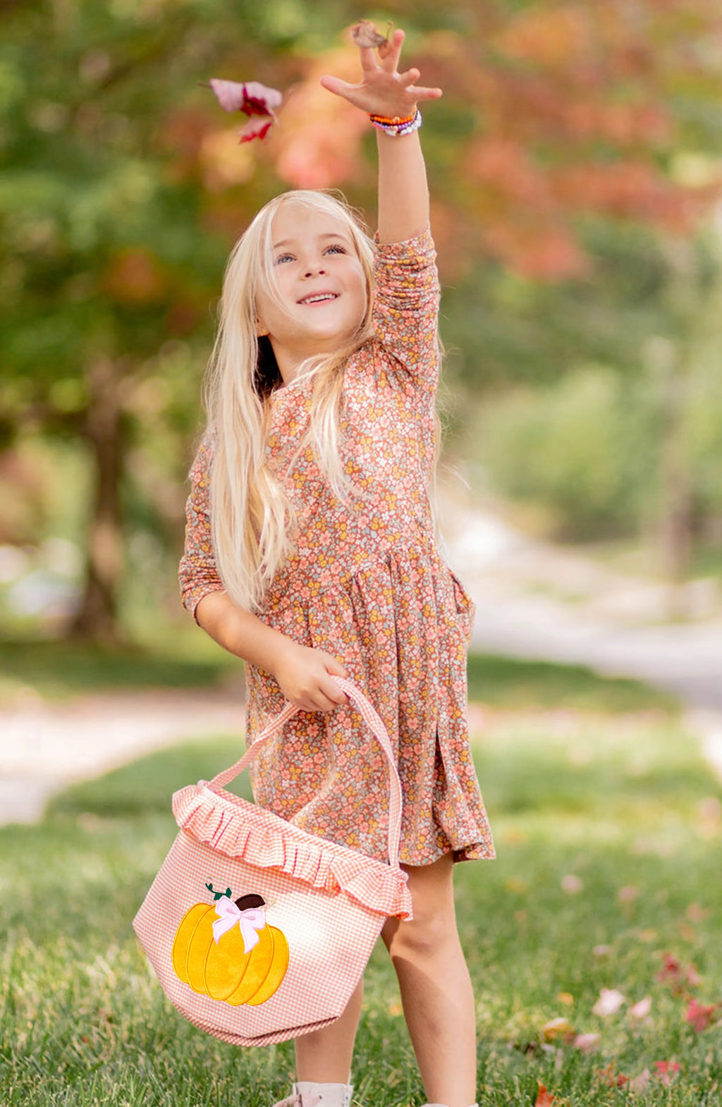 Bits & Bows Ruffle Bow Pumpkin Tote