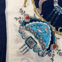 German Fuentes Handbags - Elegant Square Scarves