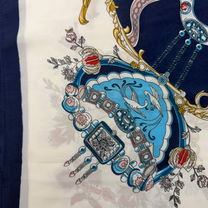 German Fuentes Handbags - Elegant Square Scarves