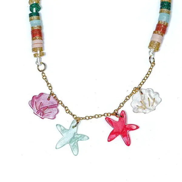Lilies & Roses Seashells Pearlized Necklace