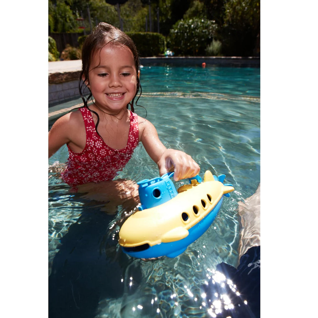 Greentoys Submarine Toy with Blue Handle
