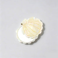 DAYLA Seashell Compact Mirror