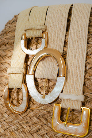 Most Wanted Two Toned Buckle Raffia Stretch Belt in Beige