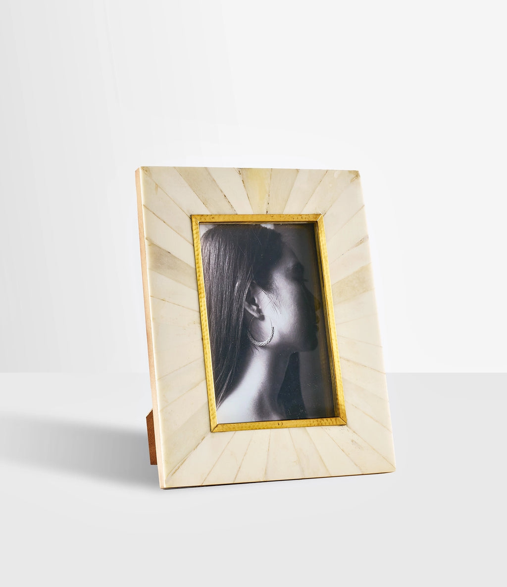 MATR BOOMIE Mukhendu Diagonal 5x7 Picture Frame