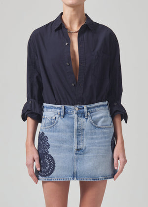 Citizens of Humanity Kayla Shrunken Poplin Shirt in Navy