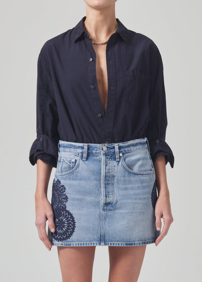 Citizens of Humanity Kayla Shrunken Poplin Shirt in Navy