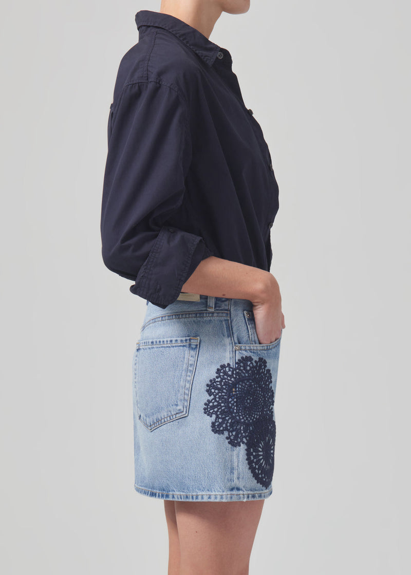 Citizens of Humanity Kayla Shrunken Poplin Shirt in Navy