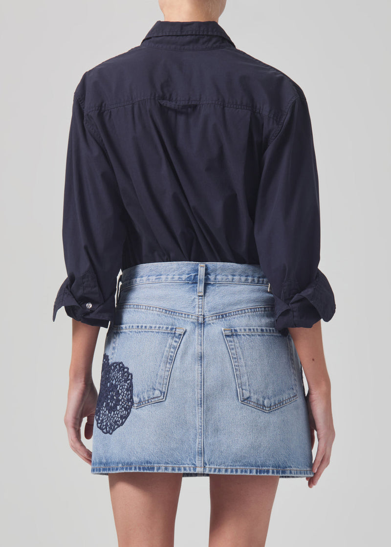 Citizens of Humanity Kayla Shrunken Poplin Shirt in Navy