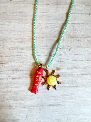Forever Blythe Girls Catching Sun Necklace