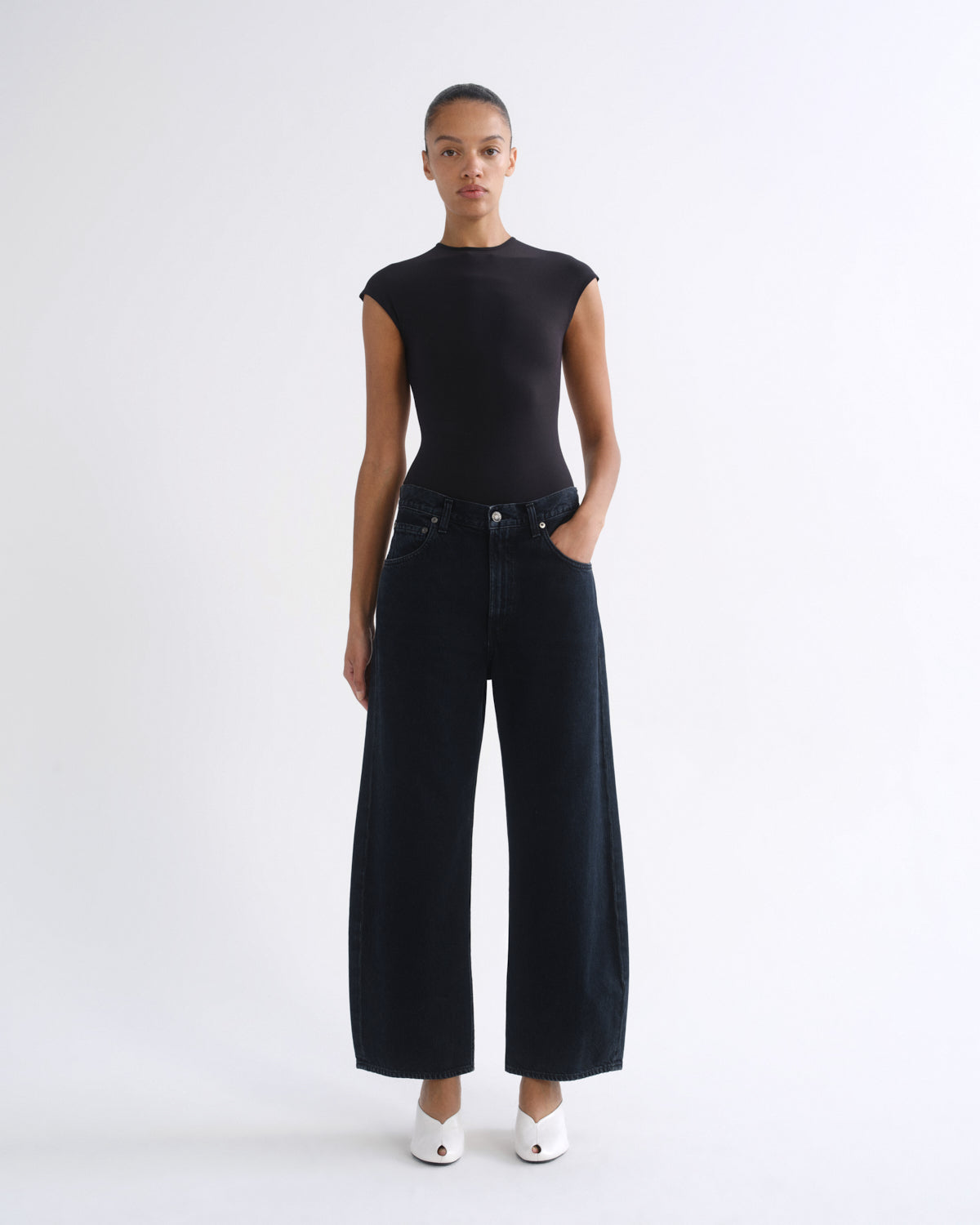 AGOLDE Low Curve Jean Crop in Crushed