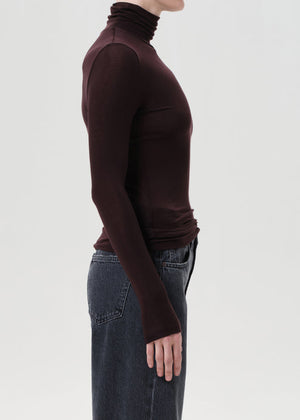 AGOLDE Pascale Turtleneck In Root
