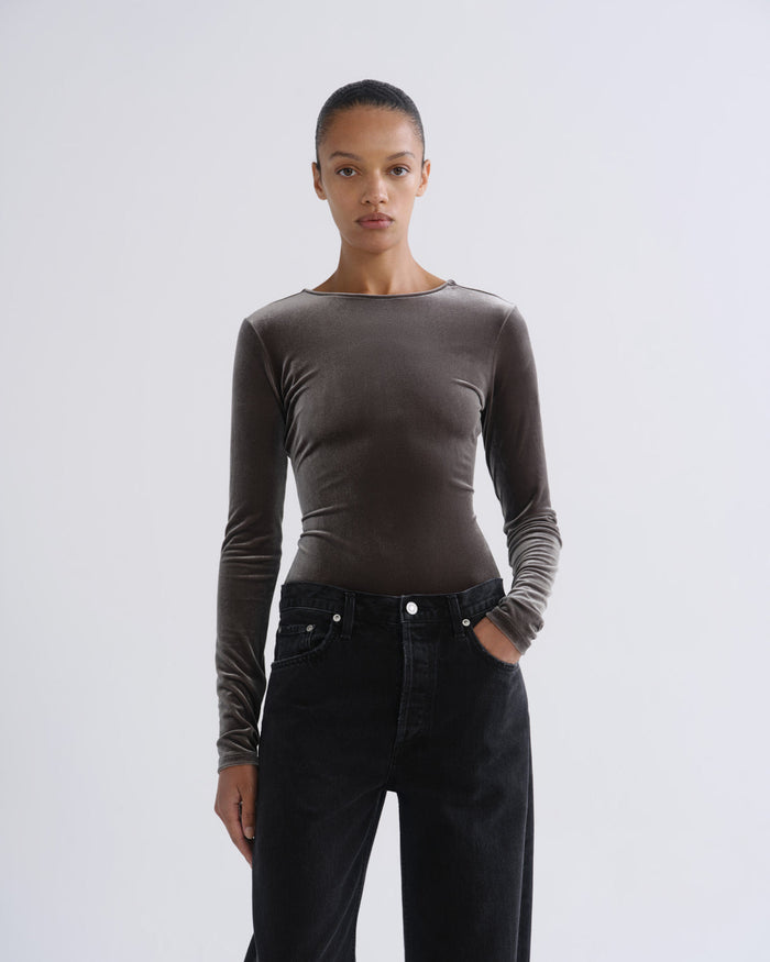 AGOLDE Corrin Scoop Back Bodysuit in Truffle