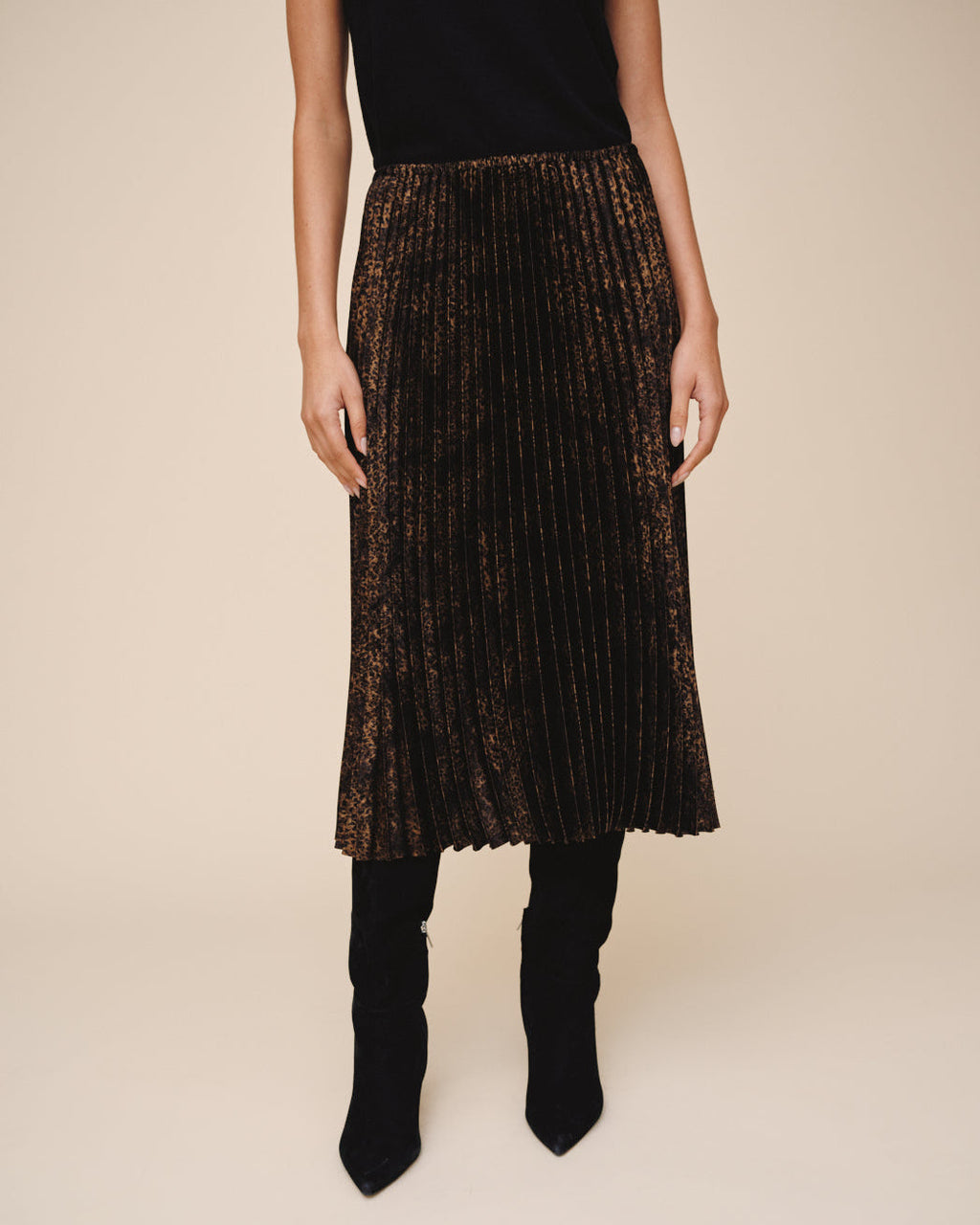 Bella Dahl Pleated Skirt in Micro Leopard