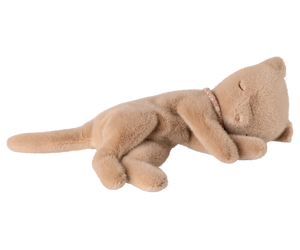 Maileg Sleeping Kitten in Cream Peach