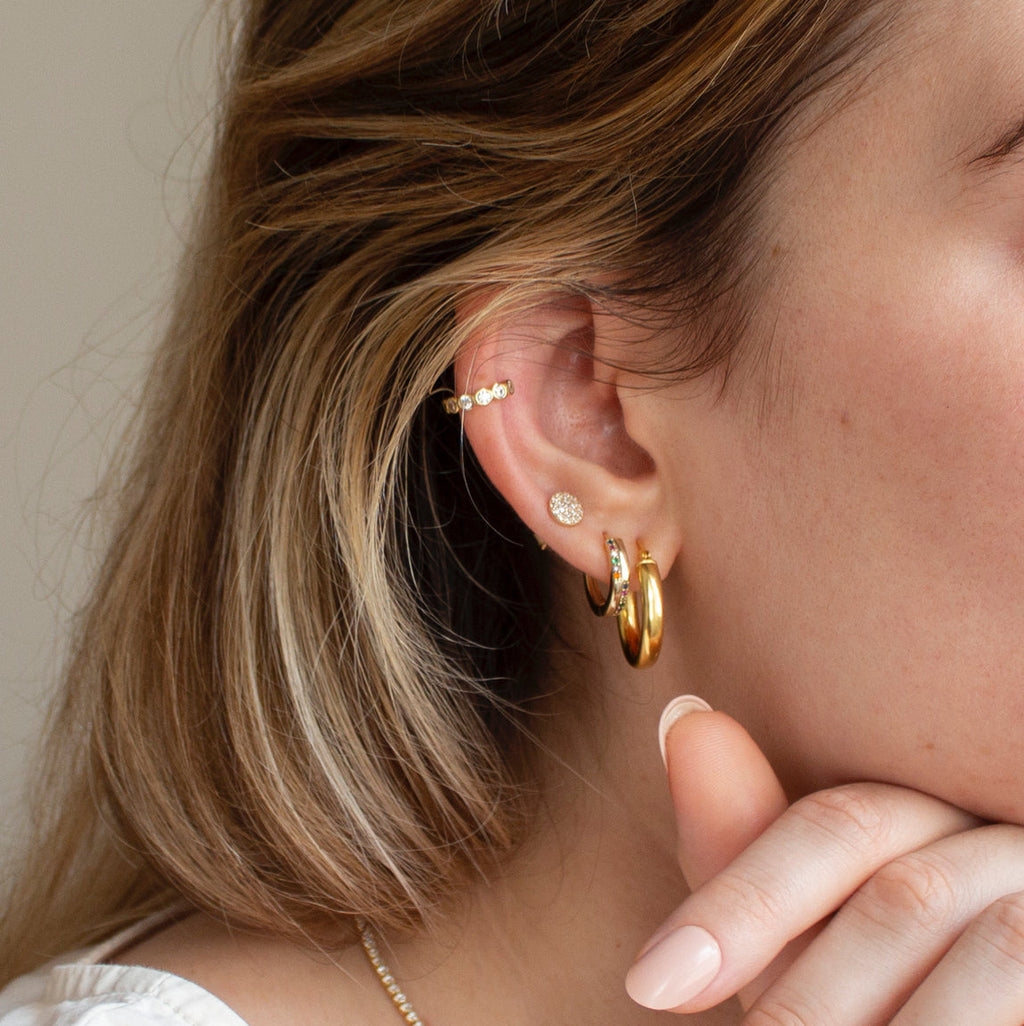 fyb Juliet Stud Earrings in Gold