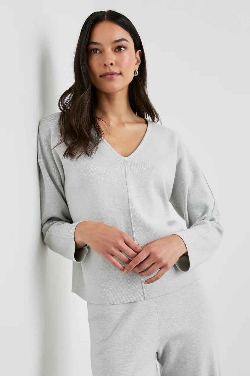 Rails Hollyn V-neck Sweater in Light Heather Grey