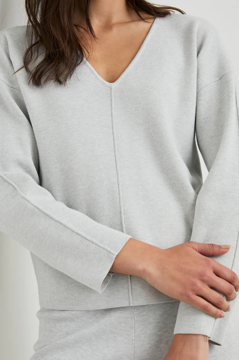 Rails Hollyn V-neck Sweater in Light Heather Grey