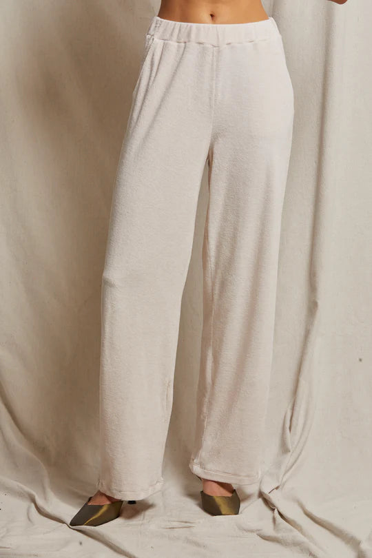 perfectwhitetee Holly Velour Wide Leg Sweatpant in Sugar