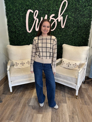 White + Warren Cashmere Windowpane Crewneck Sweater in Natural/Black