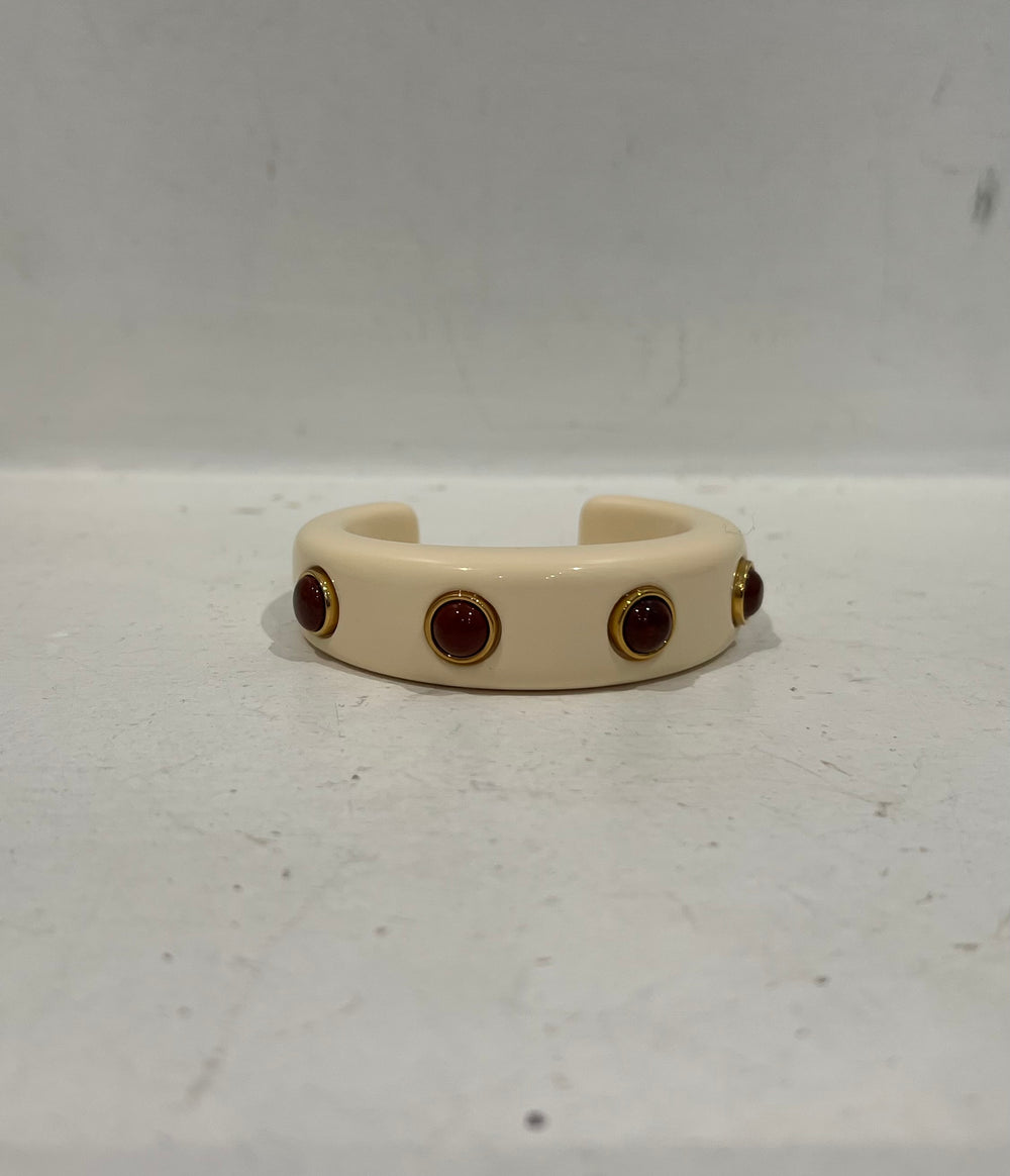 Ivory/Red