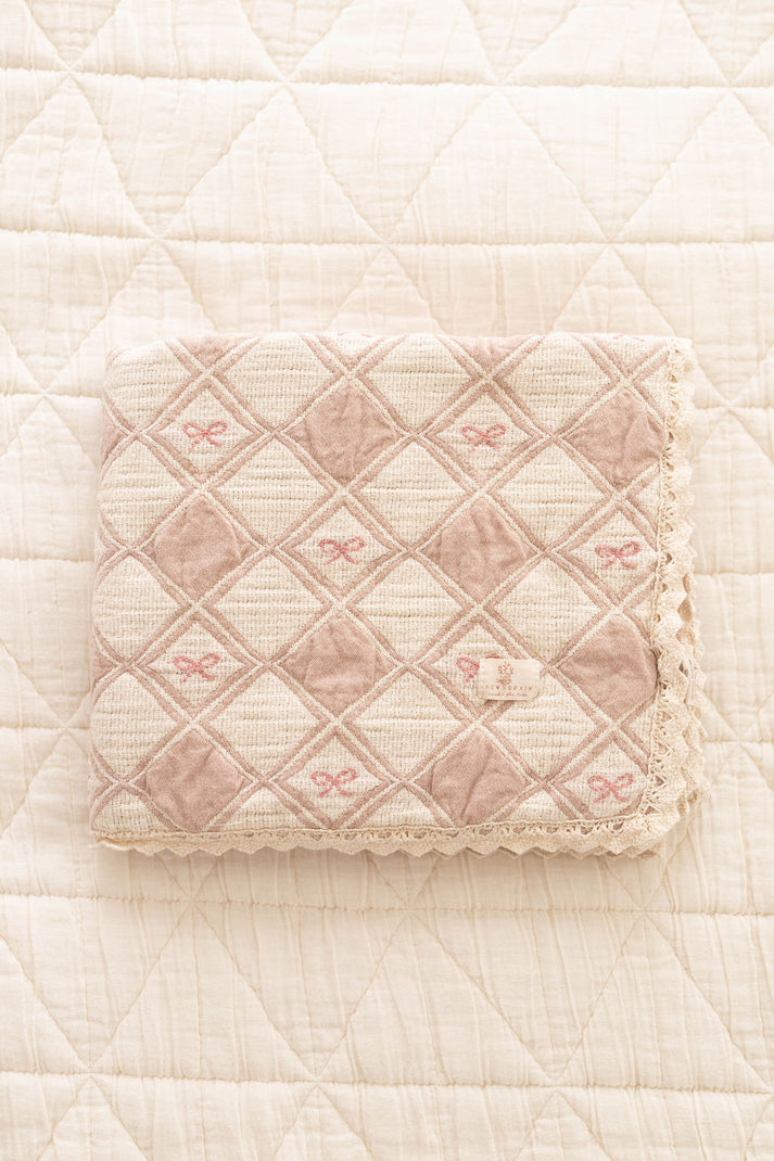 New Grain Patchwork Blanket in Bows
