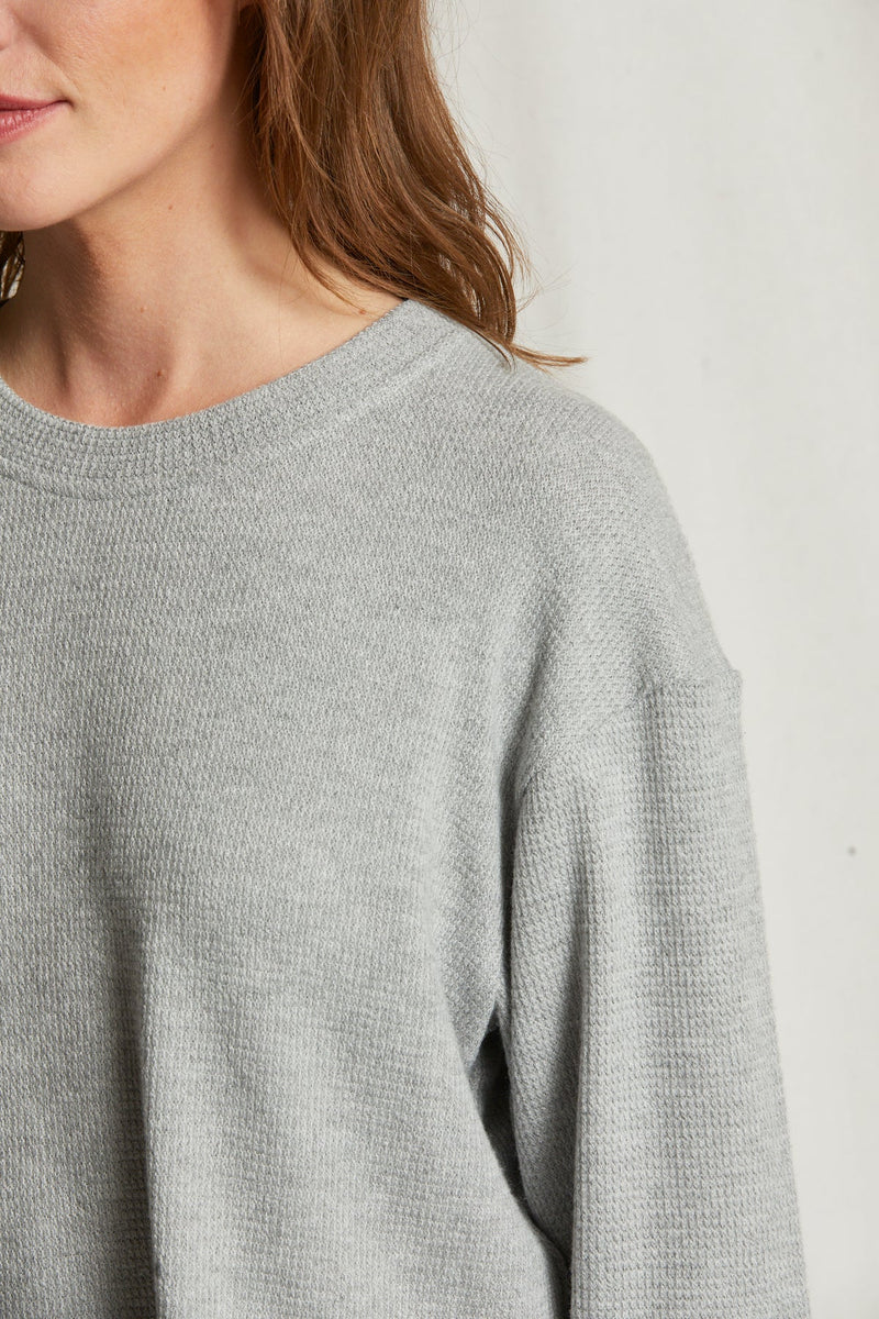 perfectwhitetee Brushed Thermal Stills Pullover in Heather Grey