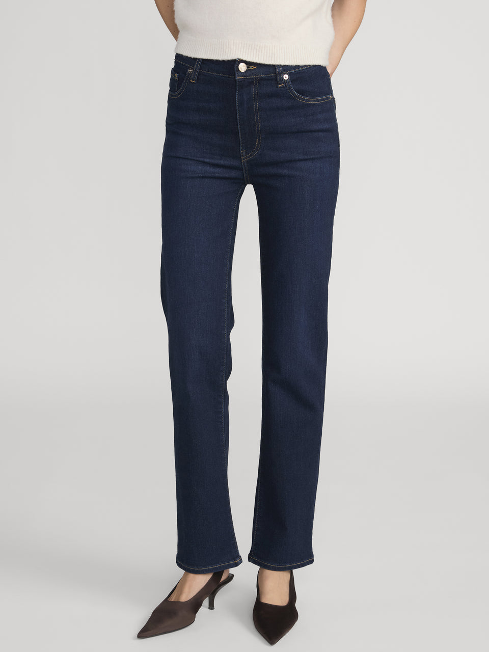 Frame Le Sleek Straight Jean in Fairway