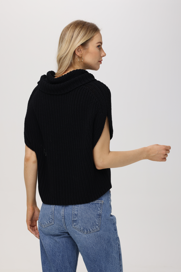 525 America Cate Sleeveless Sweater in Black