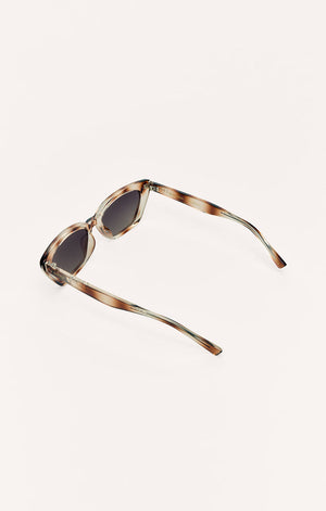 Z Supply Staycation Sunglasses in Brown Tortoise