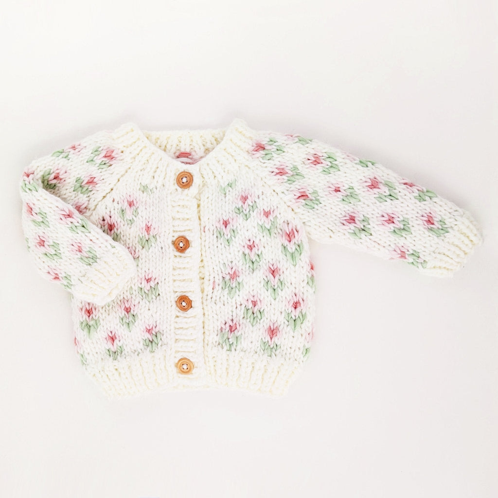 Huggalugs Cardigan in White Bitty Blooms