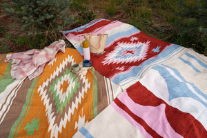 Caminito Luna Cereza Blanket Roll