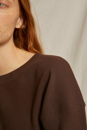 perfectwhitetee Crosby Pullover Sweatshirt in Cafe