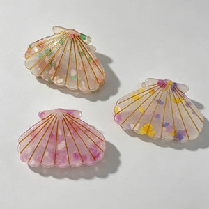 DAYLA Shell Claw Clip for Hair
