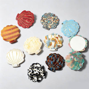 DAYLA Seashell Compact Mirror