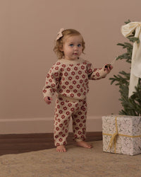 Rylee + Cru Knit Pant in Poinsettia