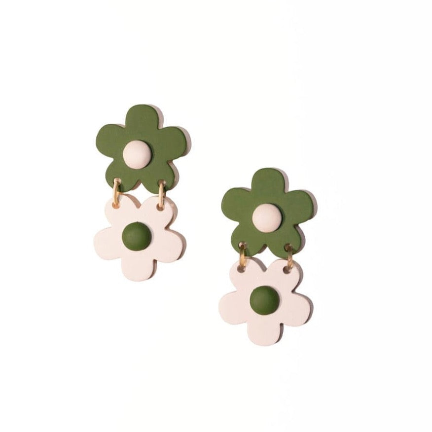 Sunshine Tienda Stacked Verde Flower Earrings