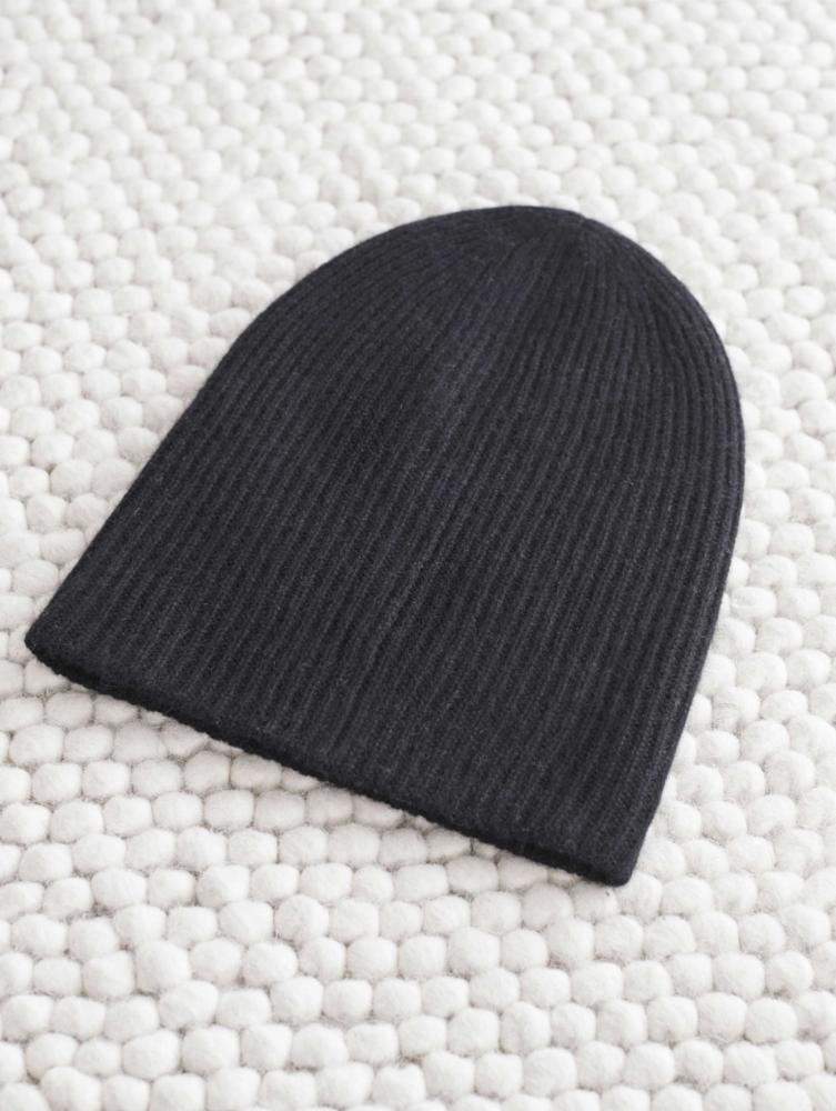 CASHMERE PLUSH RIB BEANIE