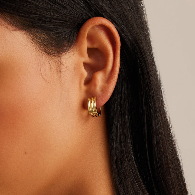 Gorjana Reed Hoops in Gold